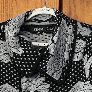 Papillon Sweater coat